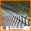 Powder coated welded wire mesh fencing